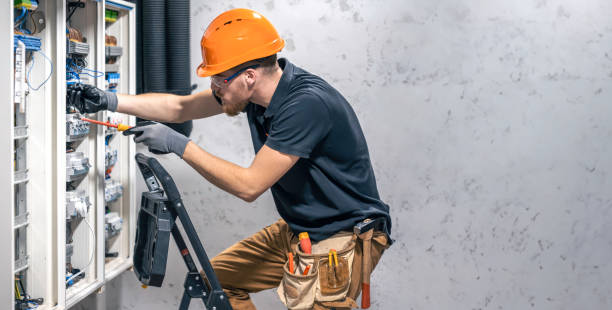 Best Licensed Electrician  in Boyceville, WI